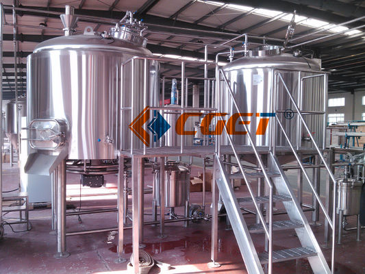 ποιότητας  380V Three  Phase Large Scale Brewing Equipment Brewery Fermentation Tanks εργοστάσιο