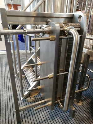 10BBL Brewhouse ημι αυτόματος πίνακας ελέγχου εξοπλισμού μεγάλων κλιμάκων παρασκευάζοντας