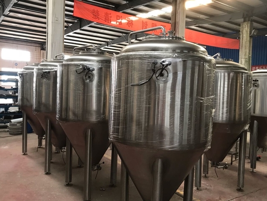 μικρός εξοπλισμός Microbrewery τεχνών 500L 1000L, παρασκευάζοντας συστήματα μικροϋπολογιστών μπύρας