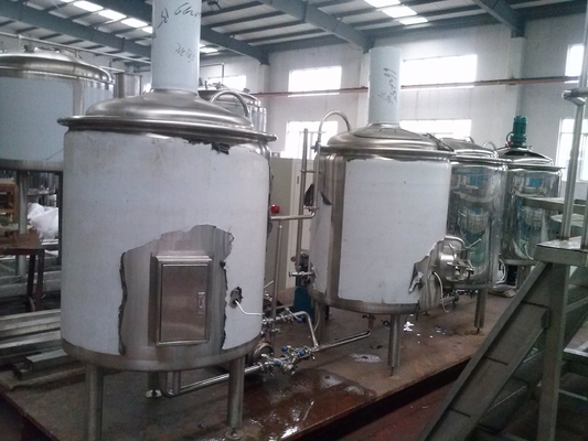 Brewhouse εξοπλισμού Microbrewery ανοξείδωτου με το κλειδί στο χέρι εγκαταστάσεις παρασκευής τεχνών συστημάτων