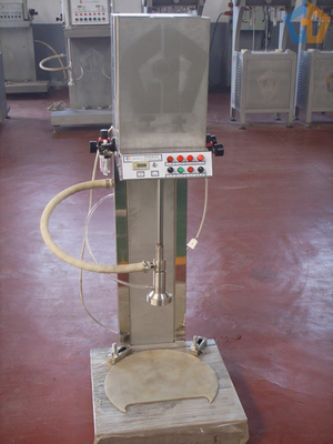 Δύναμη AC50Hz 220V γραμμών εμφιάλωσης ζυθοποιείων γεμίζοντας μηχανών μπύρας υψηλής ικανότητας