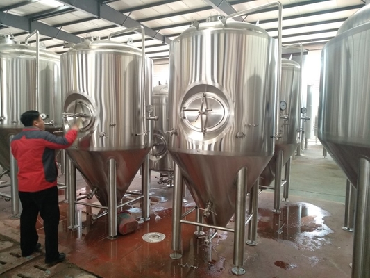 2400l καλυμμένη δεξαμενή fermentatio για το ανοξείδωτο 304 δεξαμενών ζύμωσης μπύρας τεχνών δεξαμενή unitank με carbonation την πέτρα