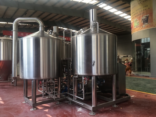 μέσο μέγεθος 380V ή 220V εξοπλισμού 3bbl 5Bbl 7Bbl 10Bbl Microbrewery που προσαρμόζεται
