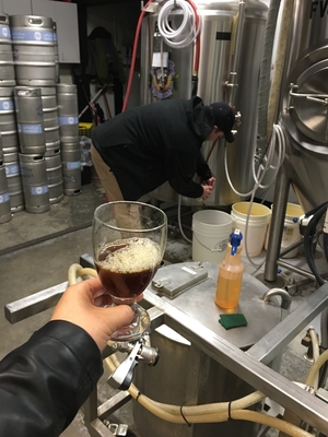 brewhouse άμεσος-πυρκαγιάς 3.5bbl ο μικρός εμπορικός εξοπλισμός παρασκευής ταιρίαξε σε μια άμεση θέρμανση εμπορευματοκιβωτίων 40Hq